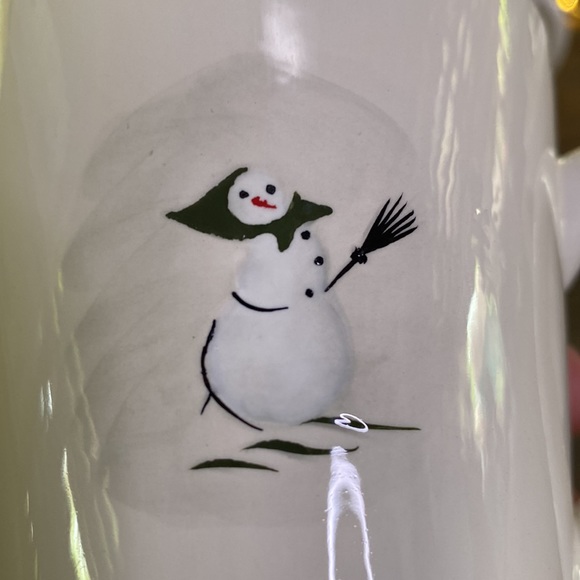 Williams Sonoma Set of 4 Assorted Snowman Decorative Collectible Seasonal Mugs⛄️ - Picture 13 of 16